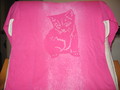 Růžové kotě (tohle se mi moc líbilo a nakonec jsem neodolala a tohle tričko nosím podoma :))
